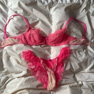 Lace Lingerie Set in Vibrant Pink